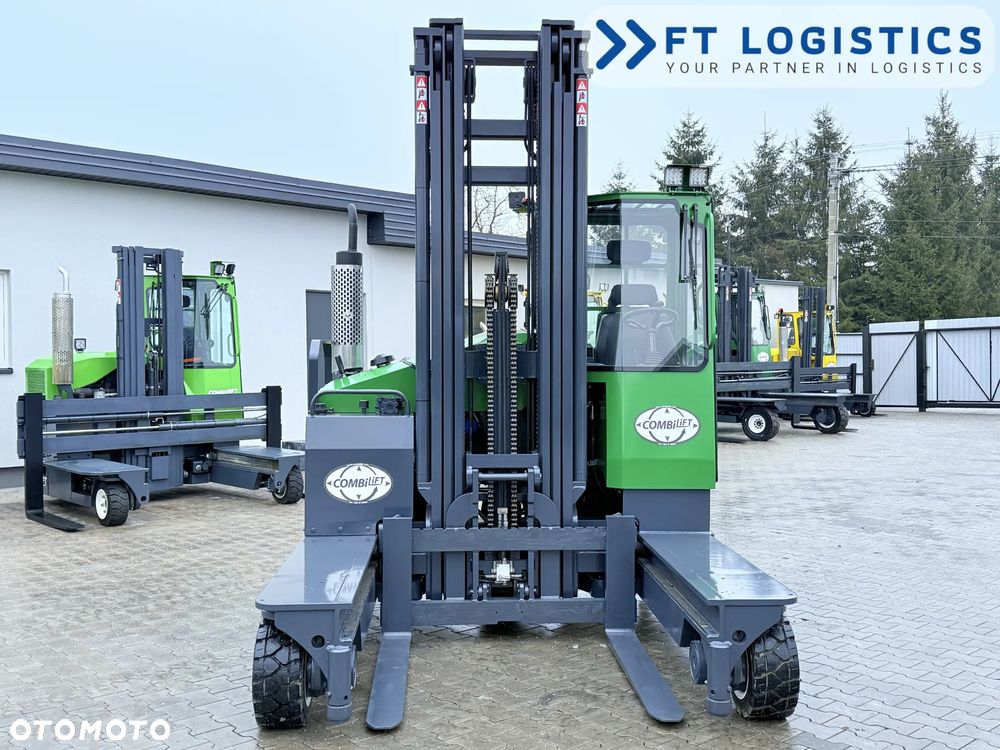 Combilift WÓZEK CZTEROKIERUNKOWY - WIELOKIERUNKOWY | COMBILIFT C4000 | GAS | TRIPLEX 6900MM | POZYCJONER WIDEŁ | PEŁNA KABINA | WOLNY SKOK | STAN IDEALNY | Szeroka oferta wózków czterokierunkowych i bocznych, dopasowanych do różnorodnych potrzeb i zastosowań - 2