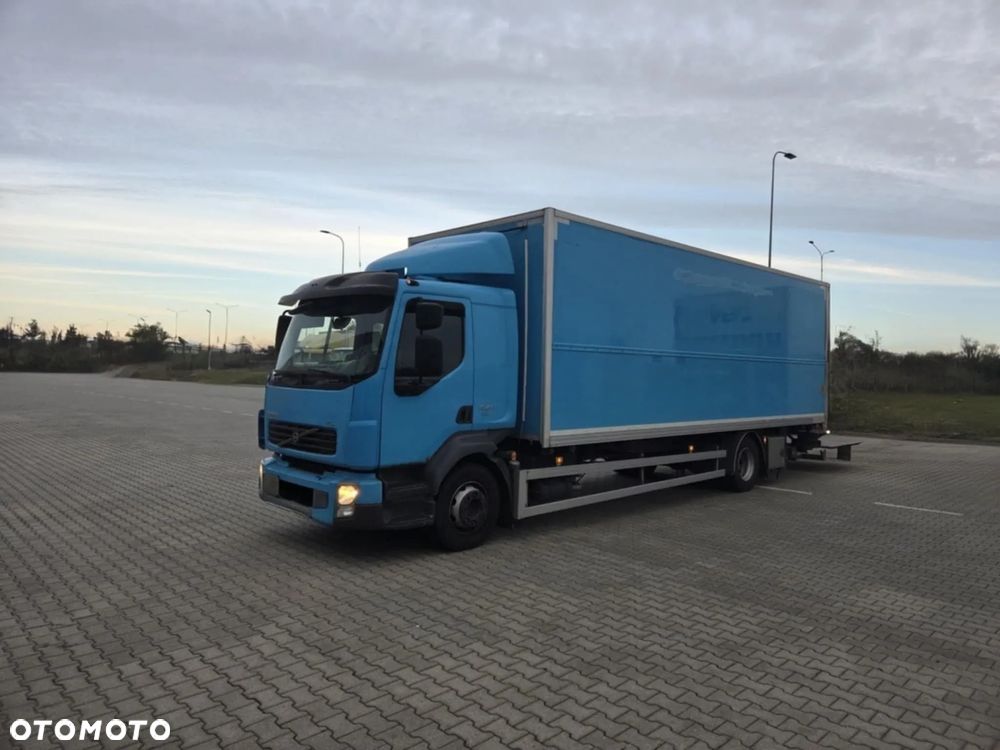 Volvo FL 240 - 1