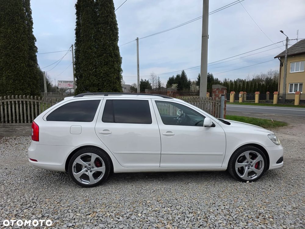 Skoda Octavia 2.0 TDI RS - 11