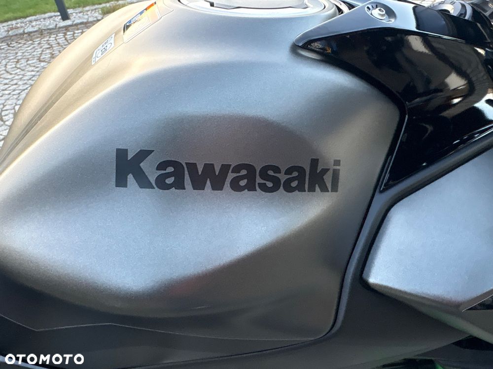 Kawasaki Z 650 - 12