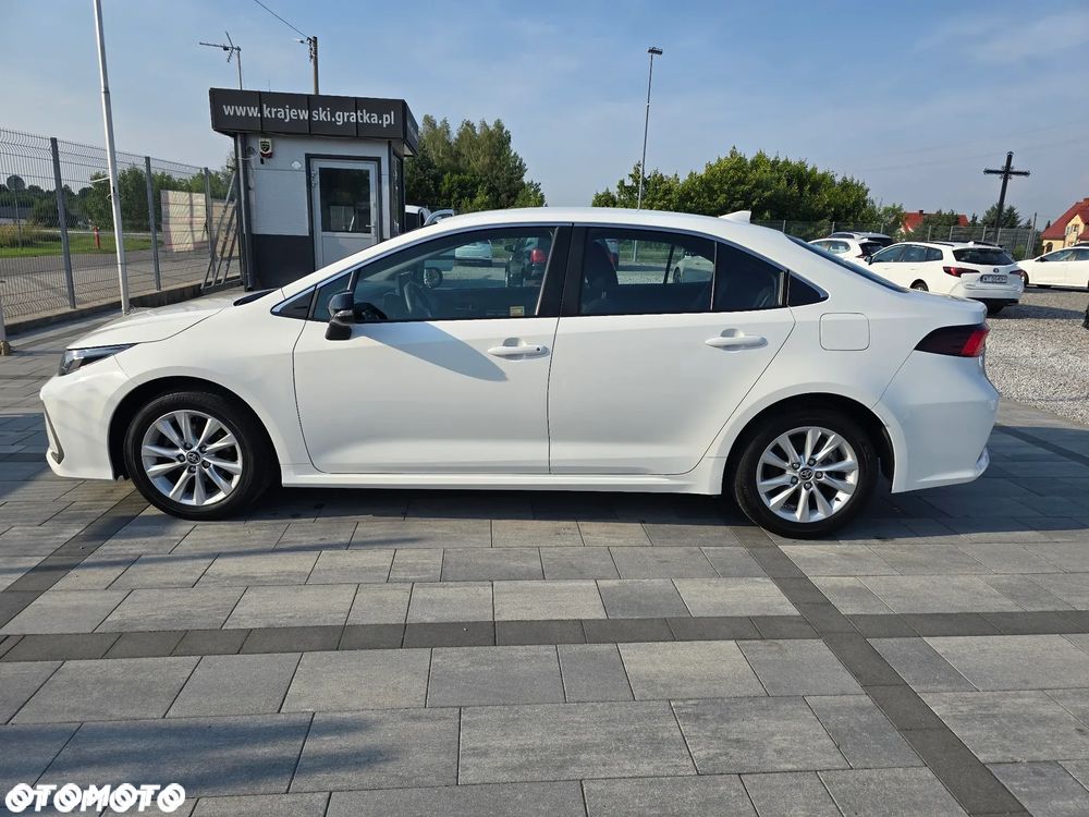 Toyota Corolla - 10