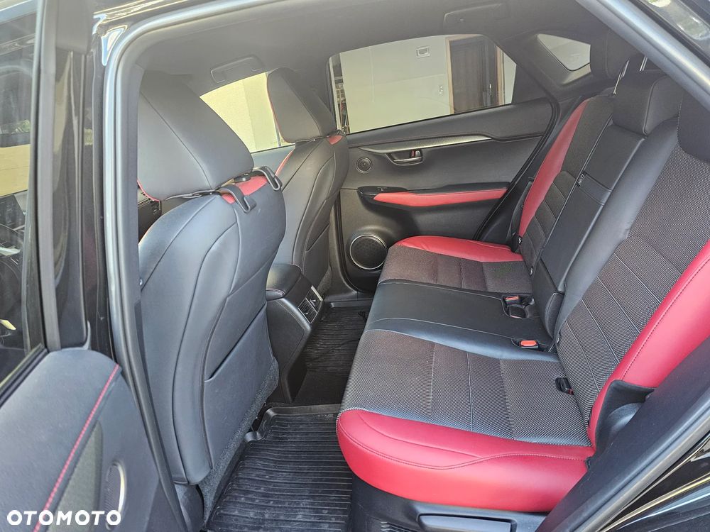 Lexus NX 300h F Sport Edition AWD - 2