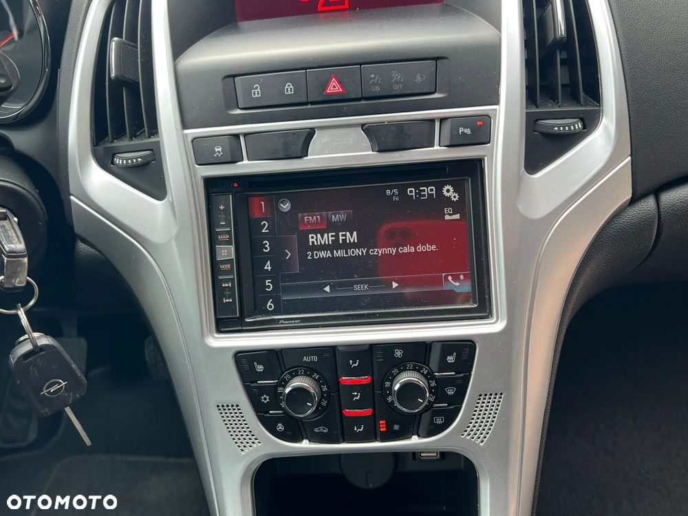 Opel Astra 1.4 Turbo - 16