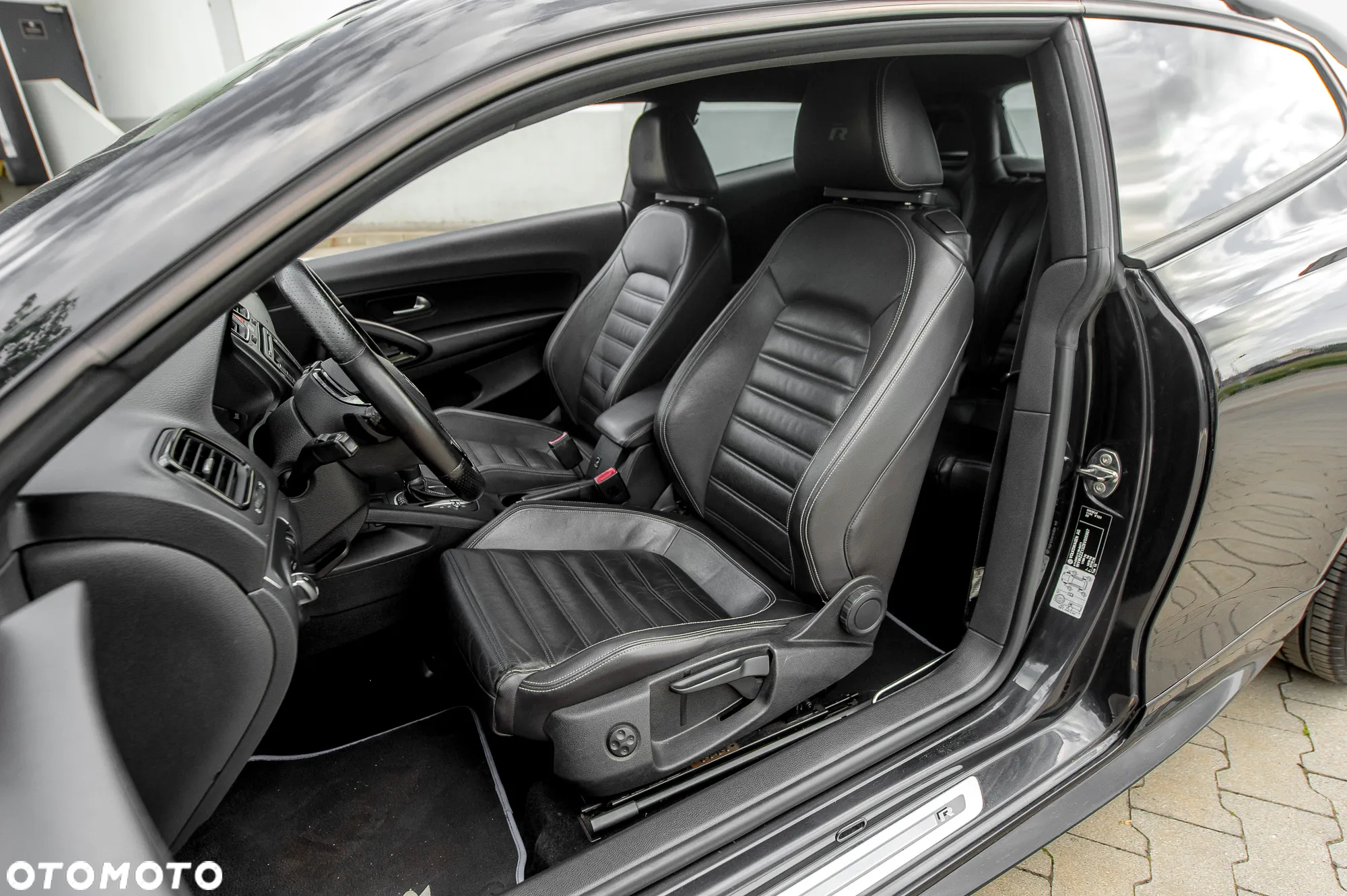 Volkswagen Scirocco 2.0 TSI R DSG - 22