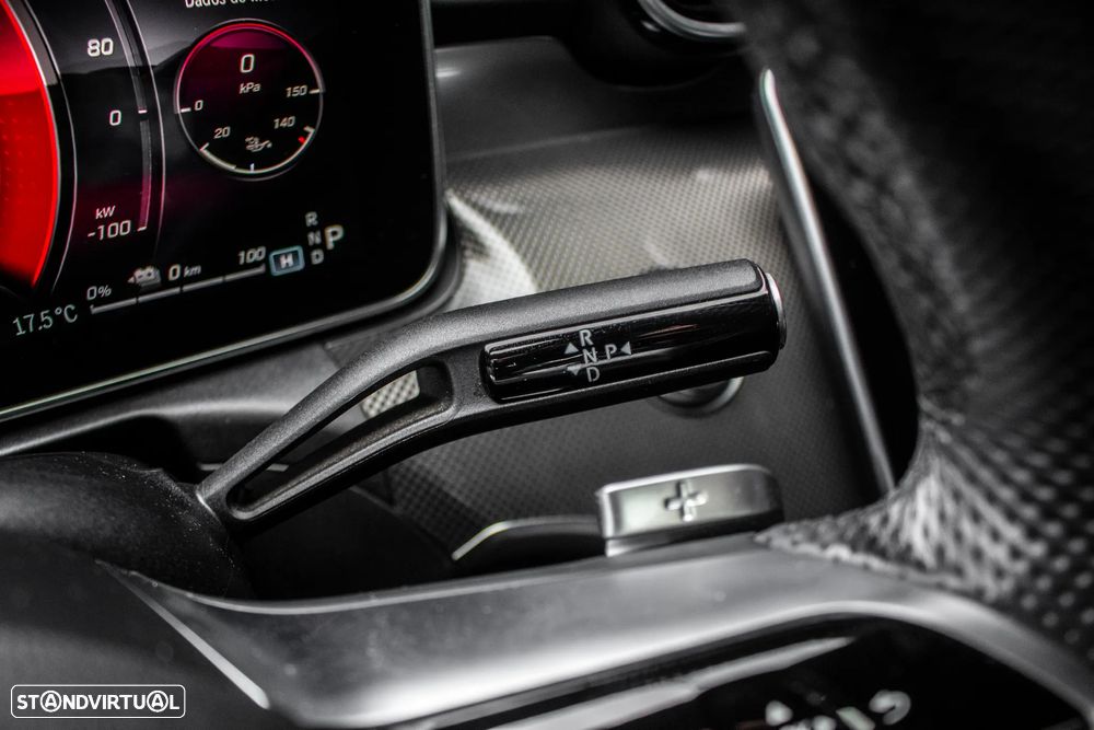 Mercedes-Benz C 300 e AMG Line - 17