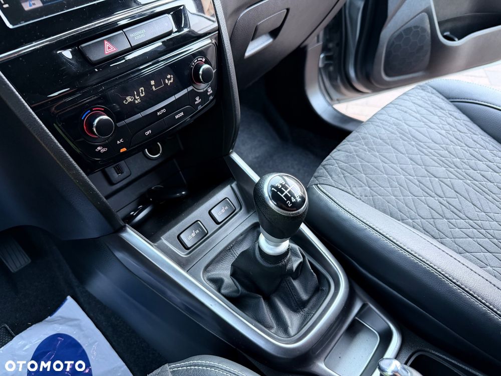 Suzuki Vitara 1.4 Boosterjet Premium 2WD - 34