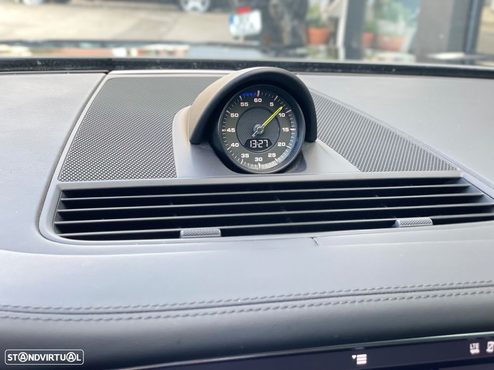 Porsche Panamera Sport Turismo 4 E-Hybrid Platinum Edition - 35