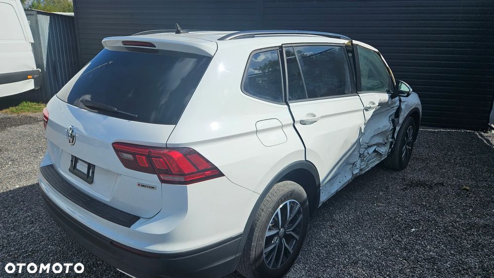 Volkswagen Tiguan - 28