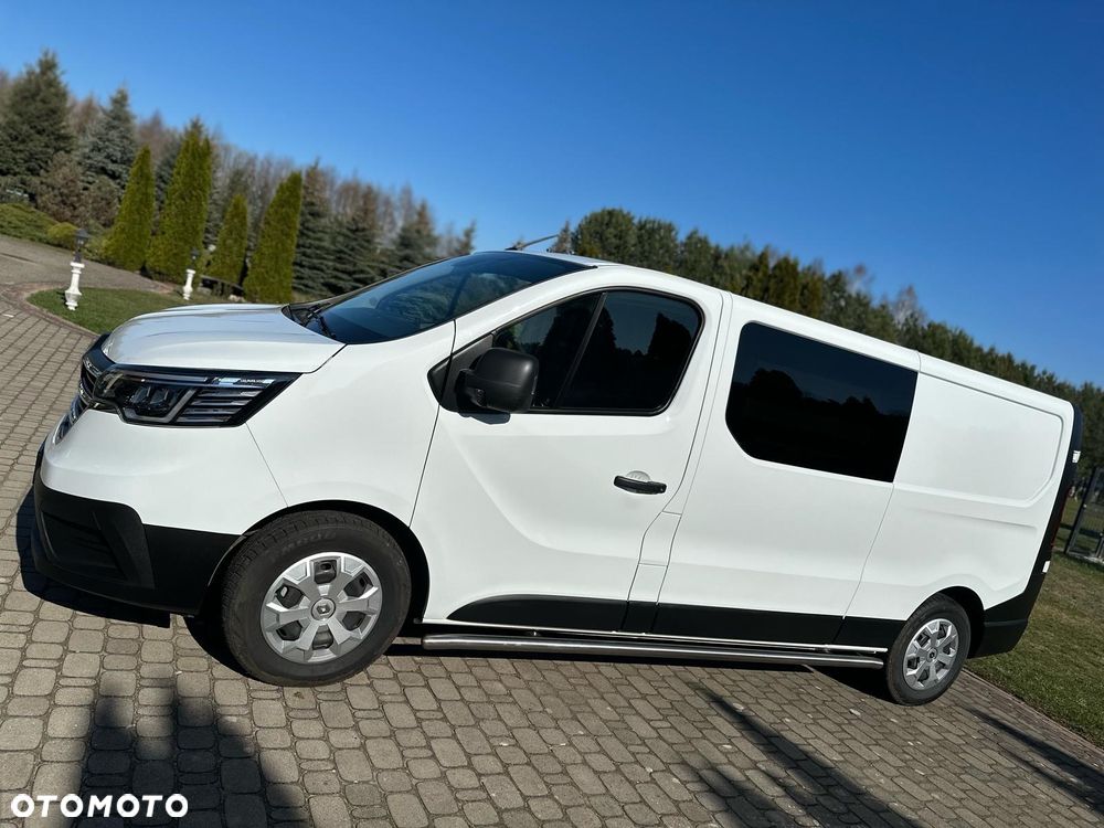 Renault Trafic Grand 2.0 dCi - 1