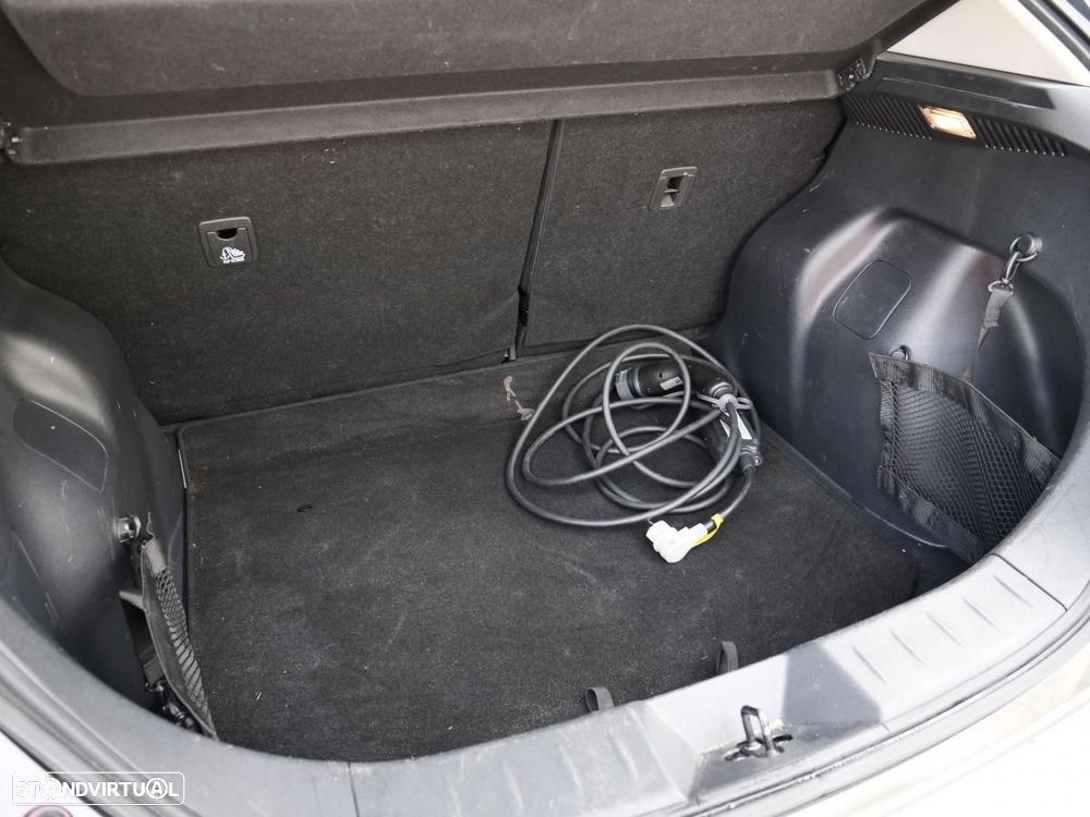 Nissan Leaf Acenta - 11