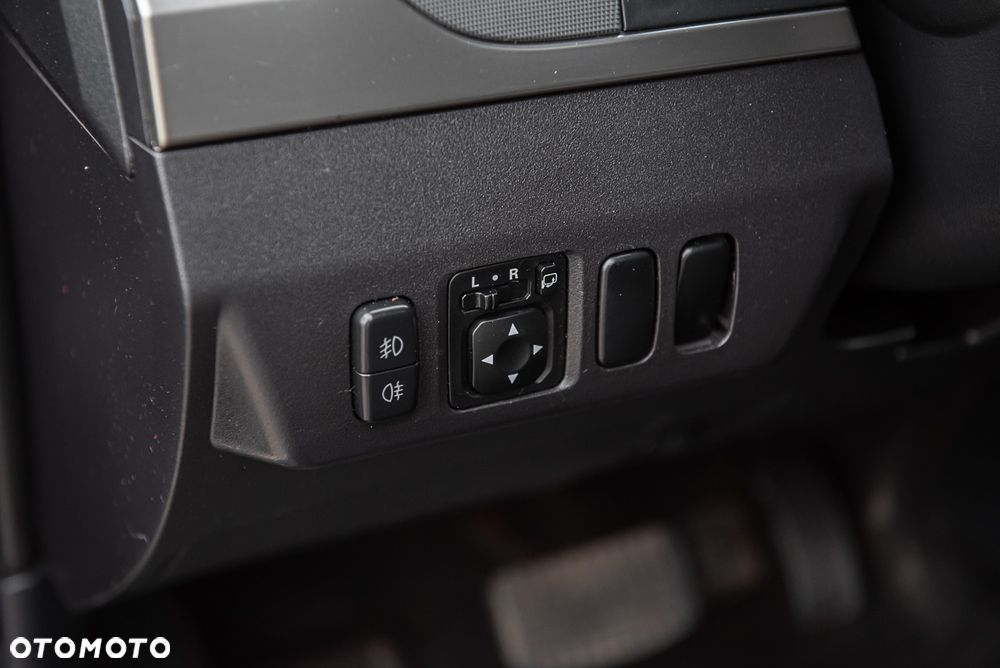 Mitsubishi Pajero 3.2 DI-D Automatik Intense - 17