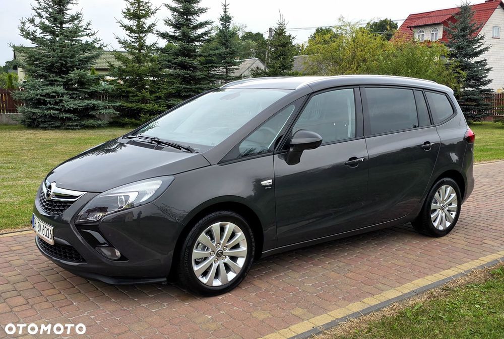 Opel Zafira - 2