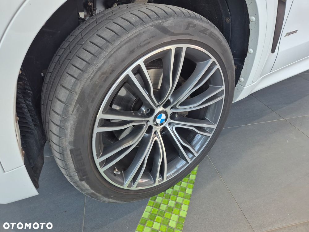 BMW X6 xDrive30d - 14