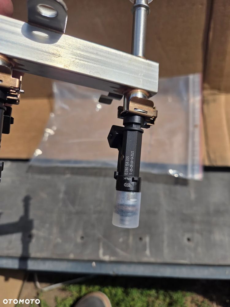 Listwa wtryskowa wtrsyski Chevrolet Opel 1.4 Turbo 55565971 0280158205 - 7