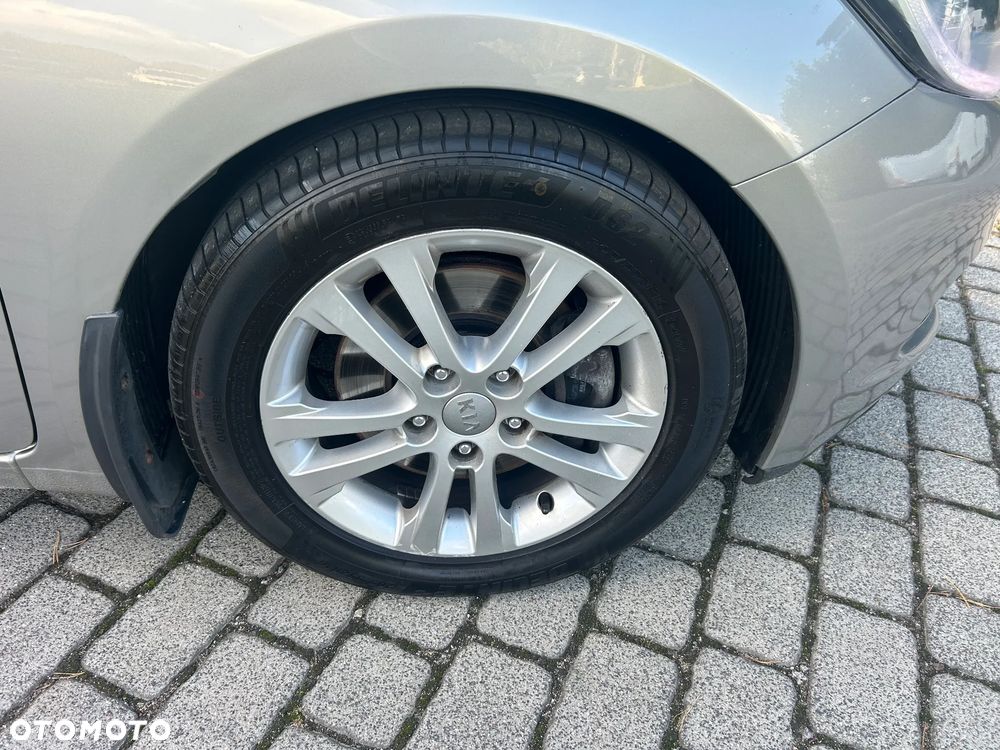 Kia Ceed 1.6 CRDi L - 19