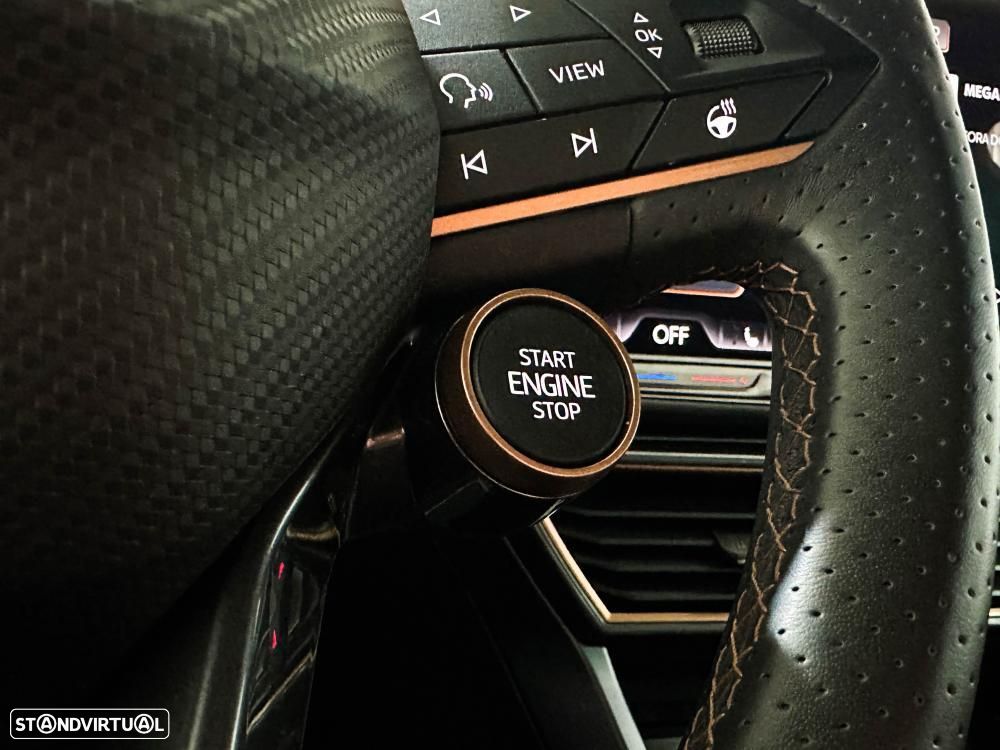 Cupra Formentor 1.5 e-Hybrid DSG VZ Black Edition - 41