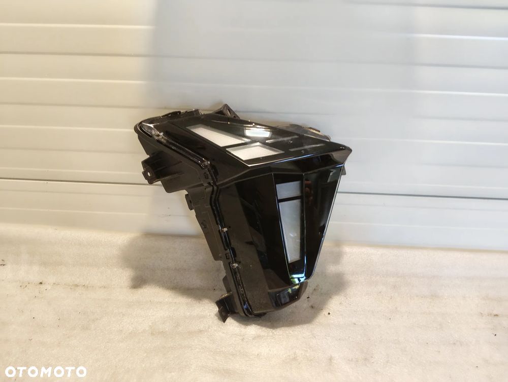 Renault Rafale DRL LED PRZÓD STRONA PRAWA  260105434R - 2