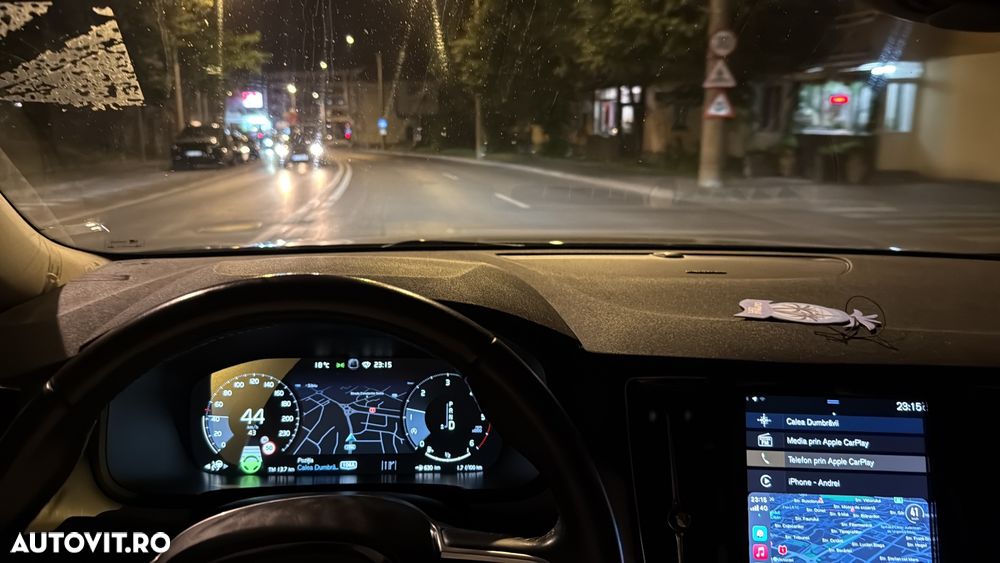 Volvo V90 D3 Geartronic Momentum Pro - 13