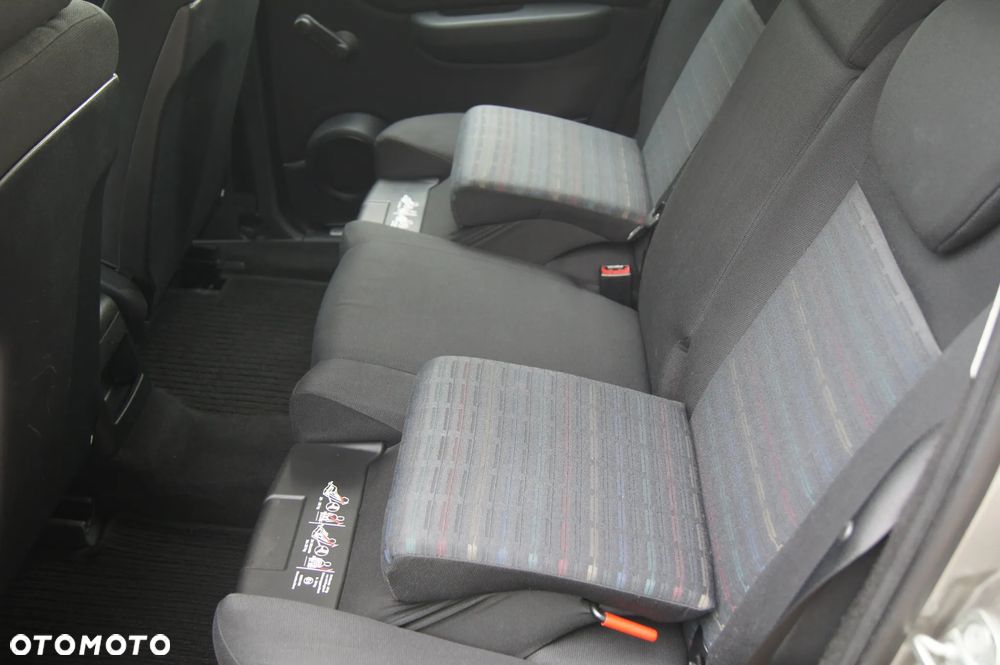 Mercedes-Benz Klasa A 170 Avantgarde Edition 10 - 18