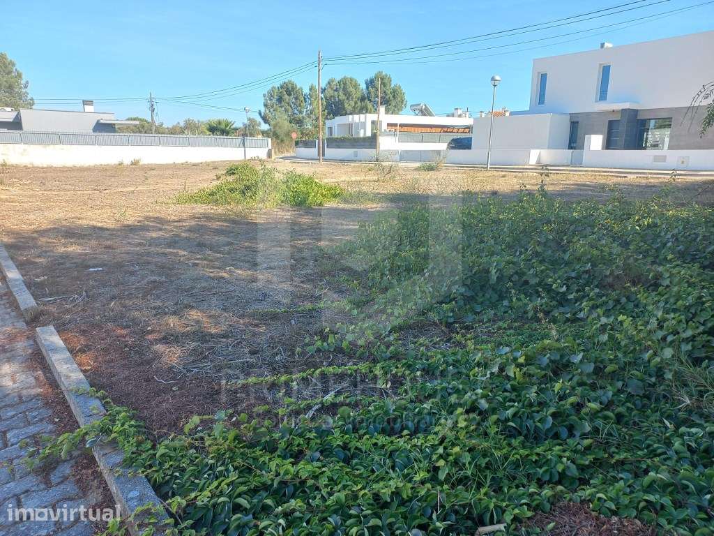 Lote Terreno Urbano Azeitão - Grande imagem: 2/12