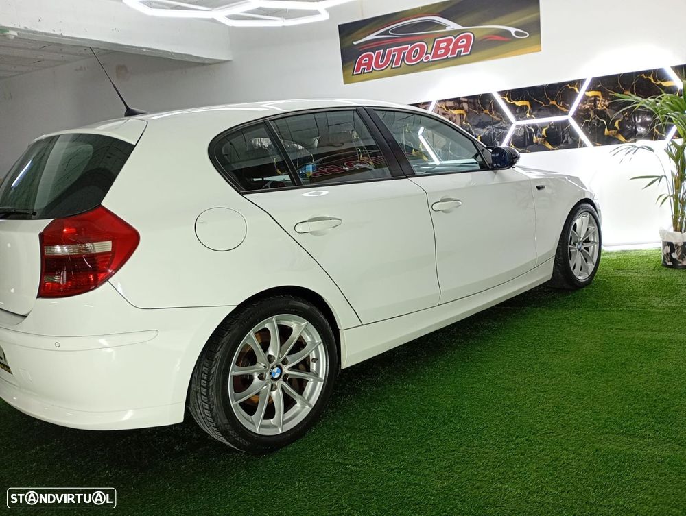 BMW 118 d Line Sport - 39