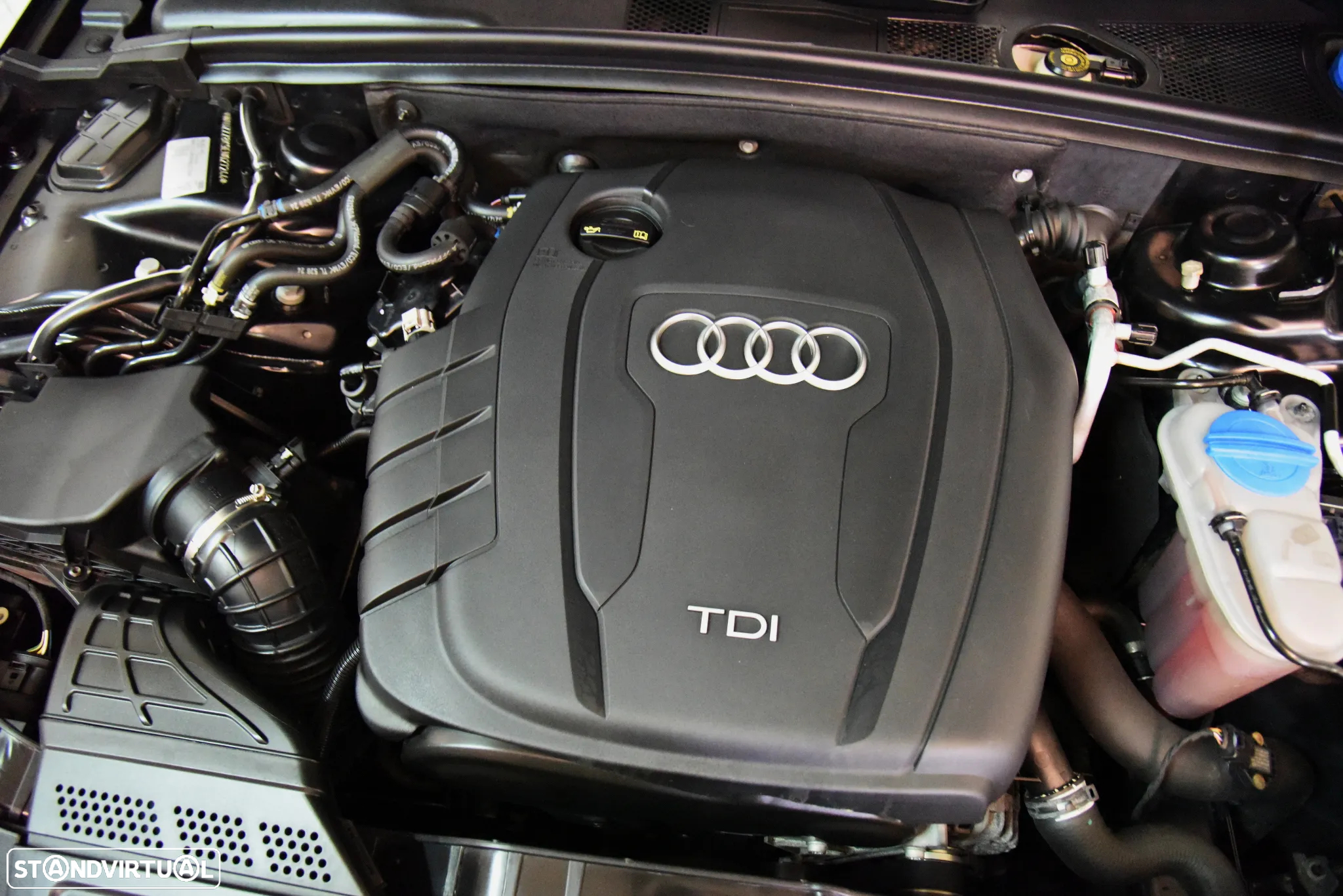 Audi A4 2.0 TDI exclusive - 9