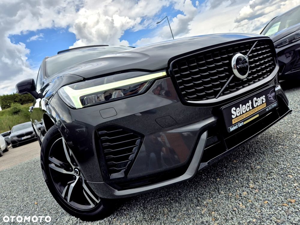 Volvo XC 60 T6 Plug-In Hybrid AWD Plus Dark - 4
