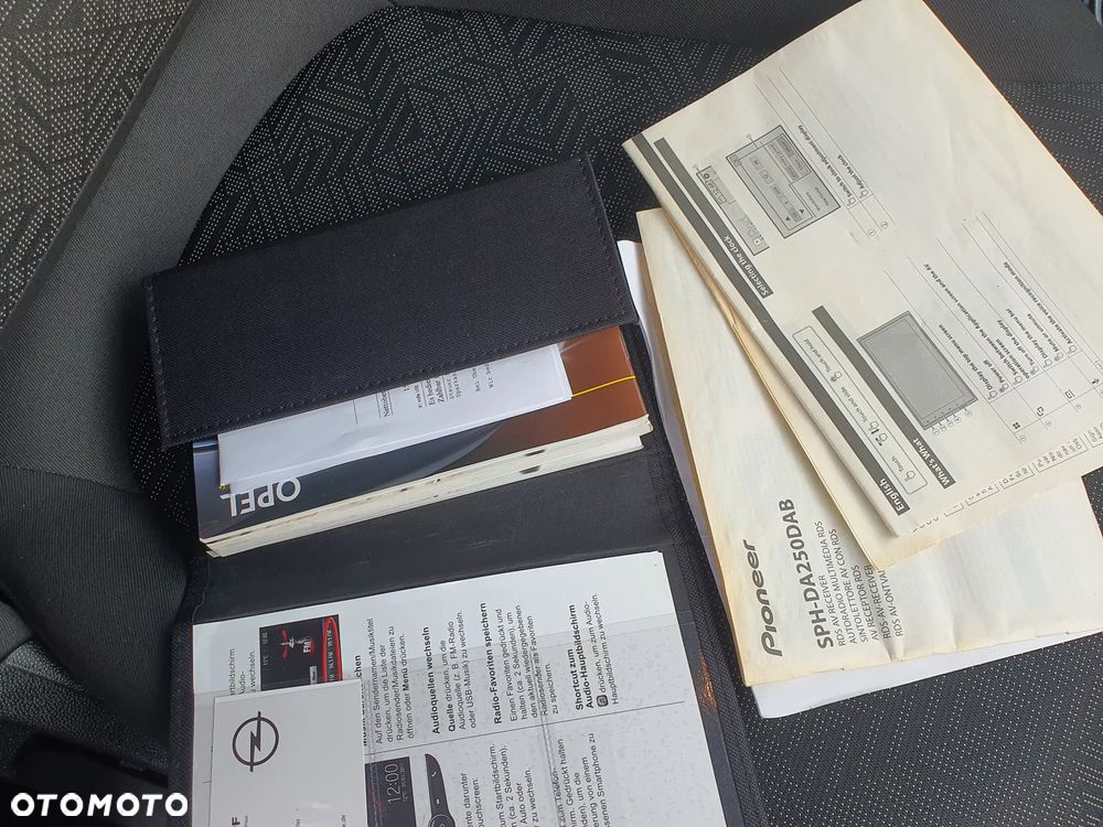 Opel Corsa 1.4 (ecoFLEX) Start/Stop Color Edition - 13