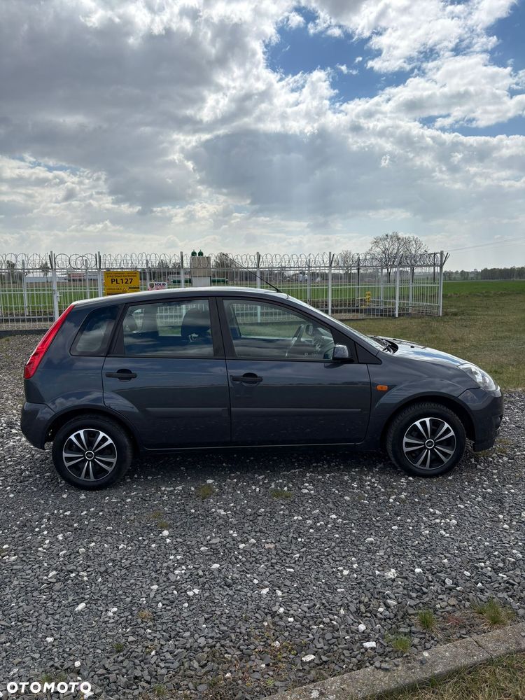 Ford Fiesta 1.4 TDCI Style - 9