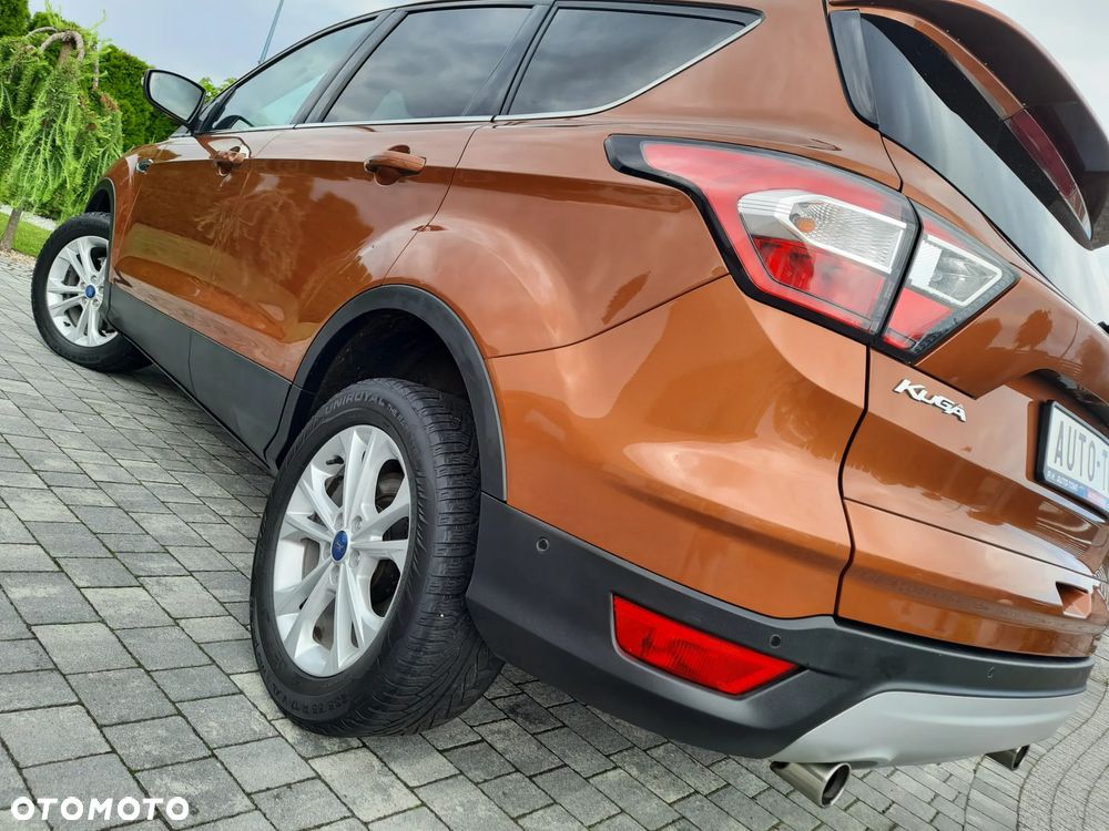 Ford Kuga 2.0 TDCi 2x4 Business Edition - 25