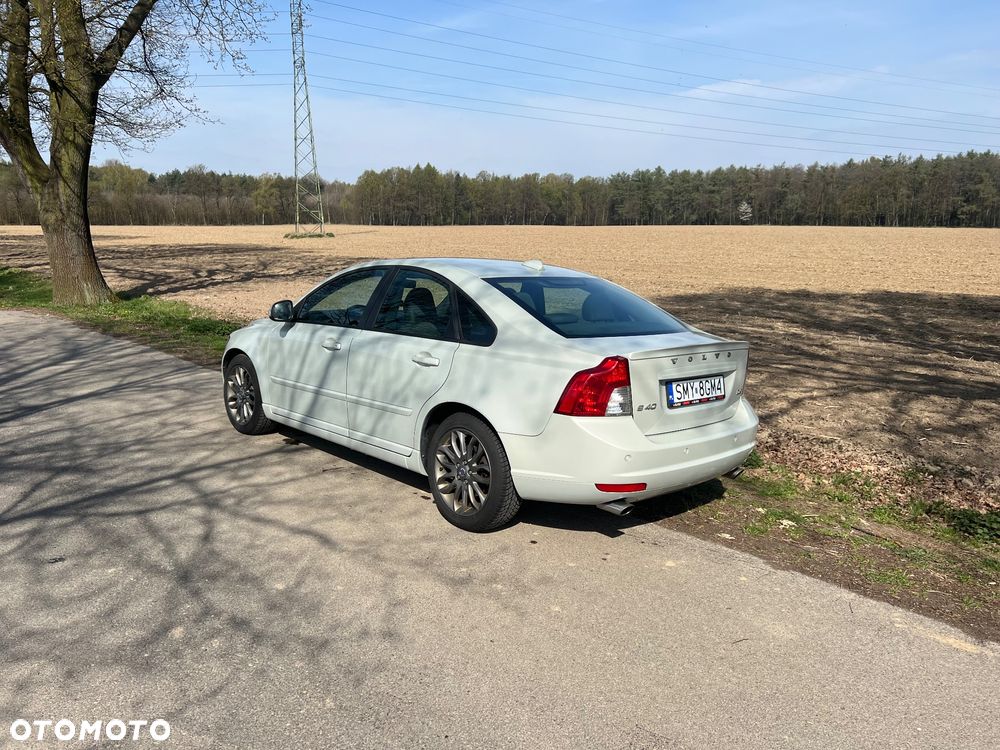 Volvo S40 ver-d3-business-edition - 8