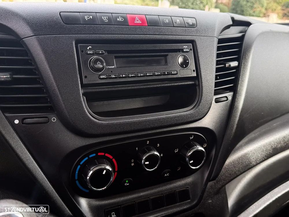 Iveco Daily 2.3 35S13D 3750 - 17