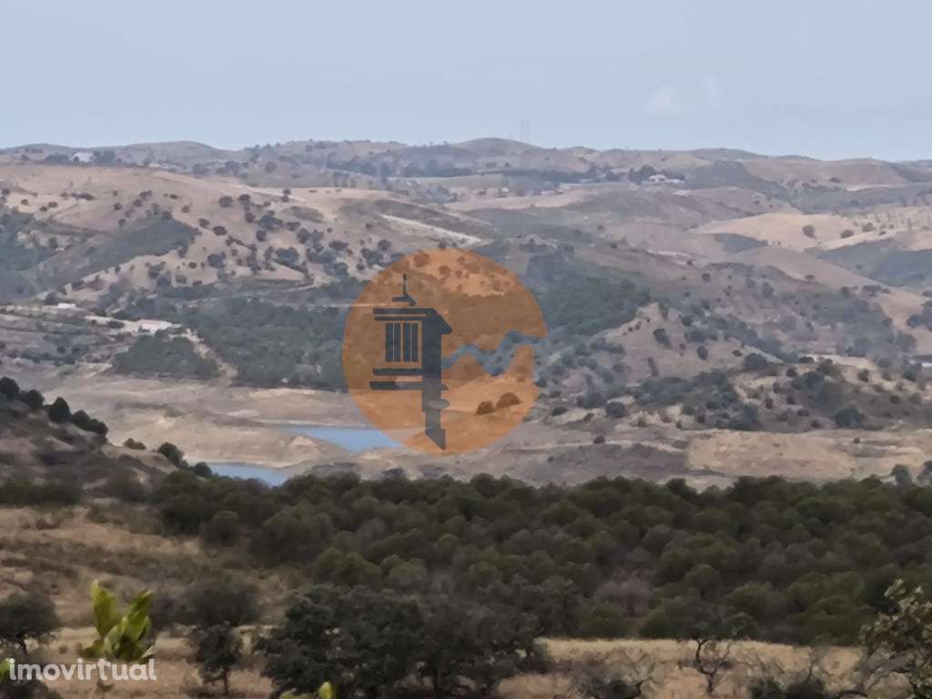 MORADIAS COM TERRENO DE 1.680 M2 - PARA RECONSTRUIR - NA ALDEIA DA ... - Grande imagem: 4/59