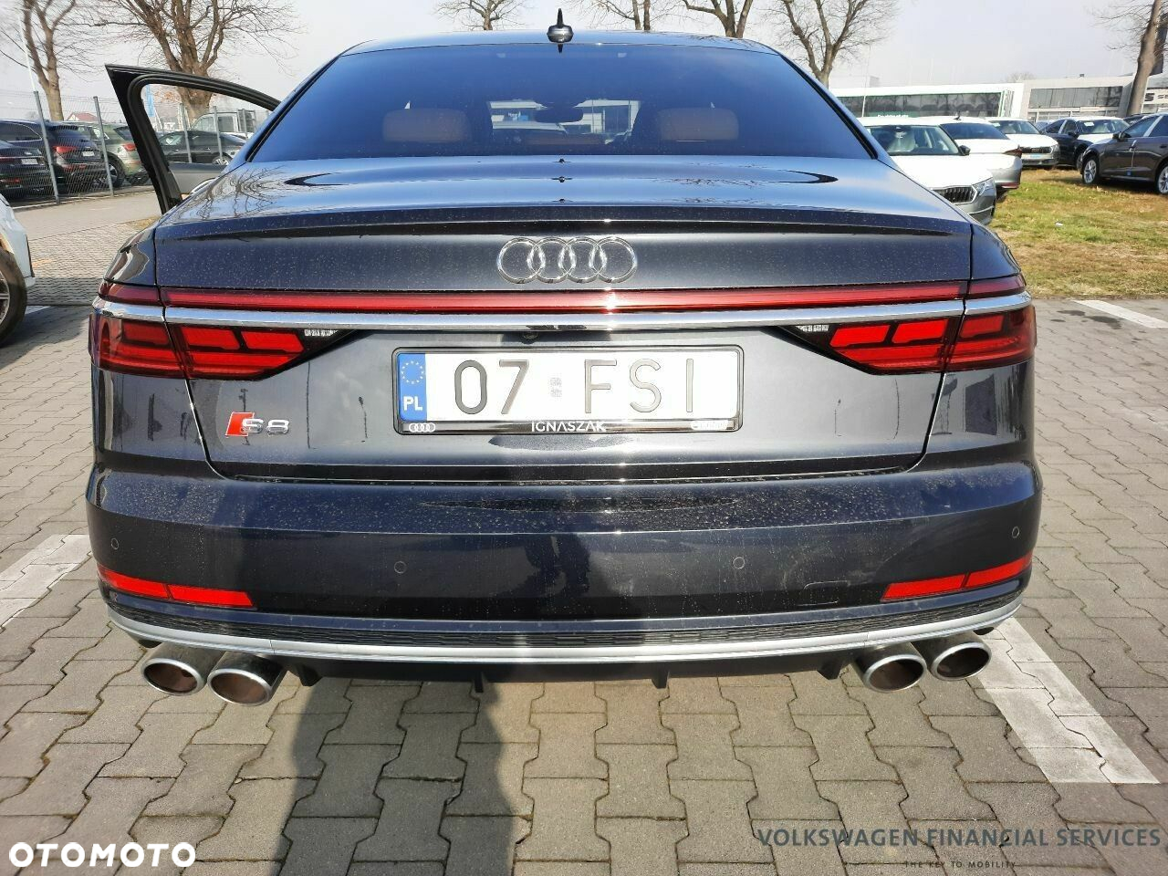 Audi S8 - 5