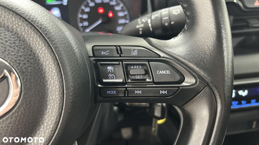 Toyota Yaris - 23