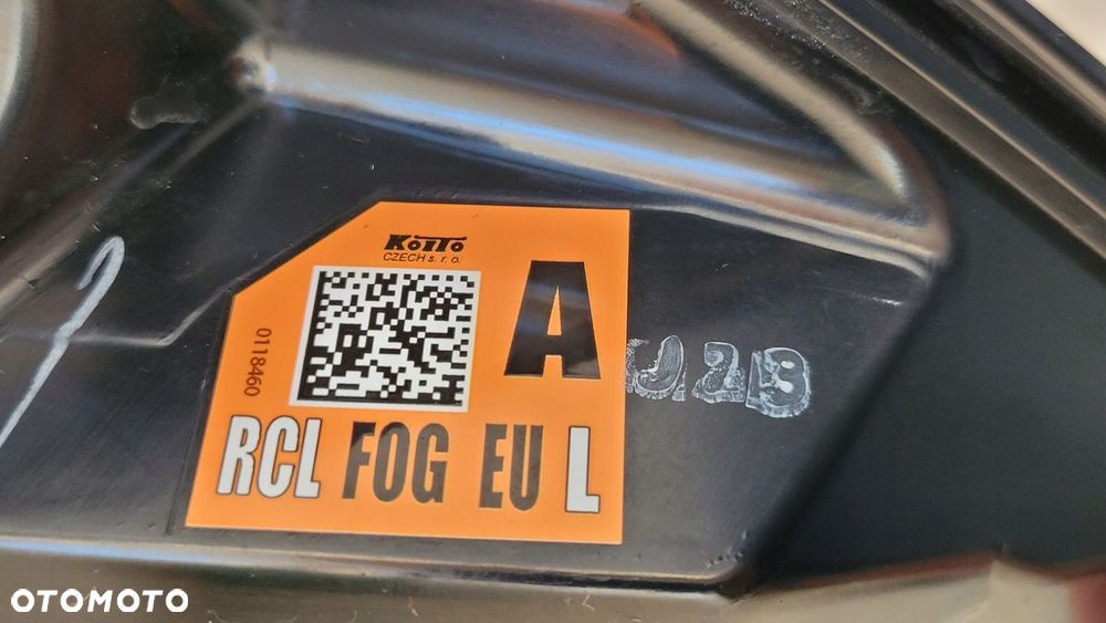 LAMPA LEWA TYLNA TYŁ TOYOTA AYGO X 2022- - 10