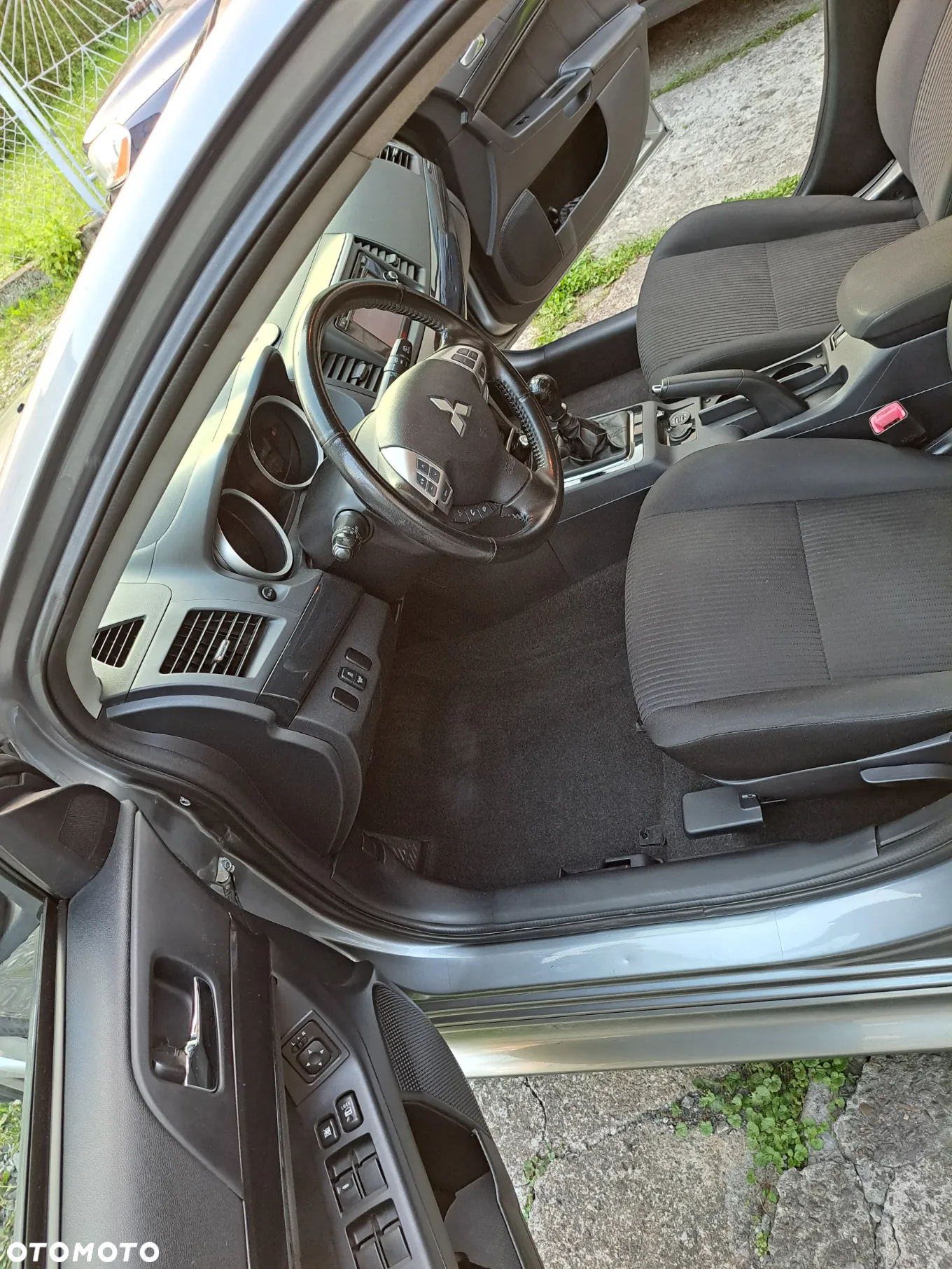 Mitsubishi Lancer - 7