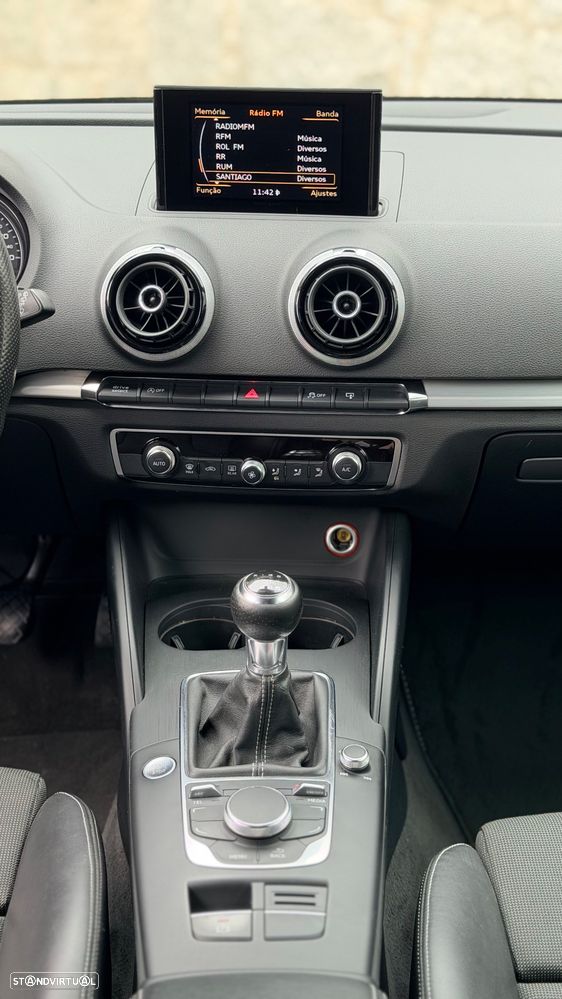 Audi A3 Sportback 2.0 TDI S-line - 16
