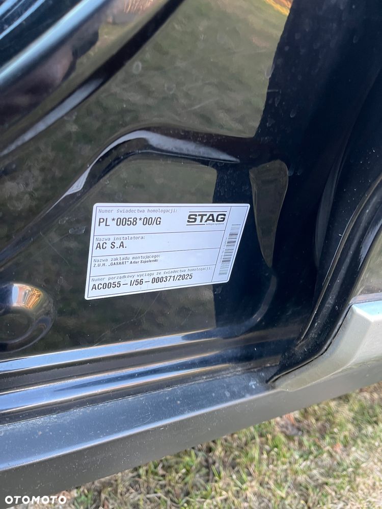 Mitsubishi Outlander 2.4 4WD CVT Intense - 11