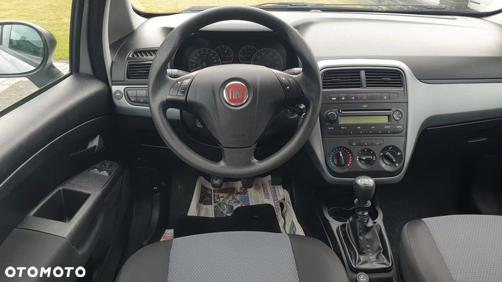Fiat Punto Evo - 25