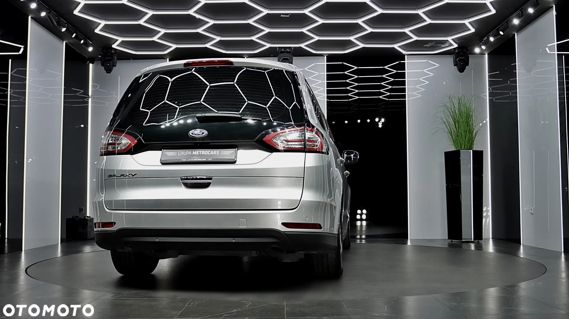 Ford Galaxy - 7