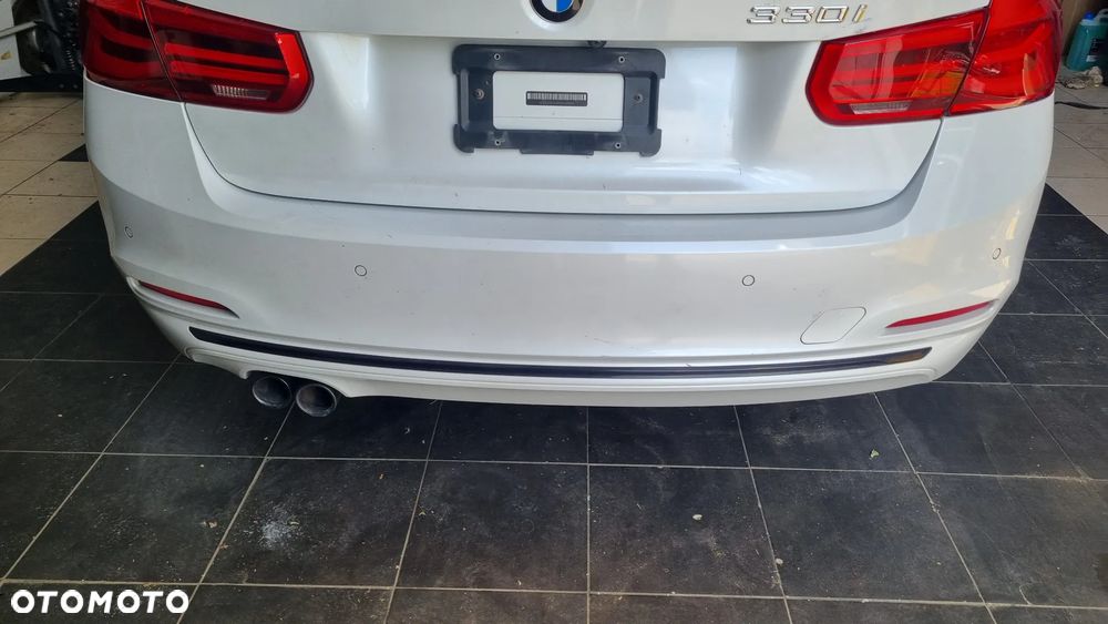 zderzak tyl sport kolor A96 bmw f30 LIFT