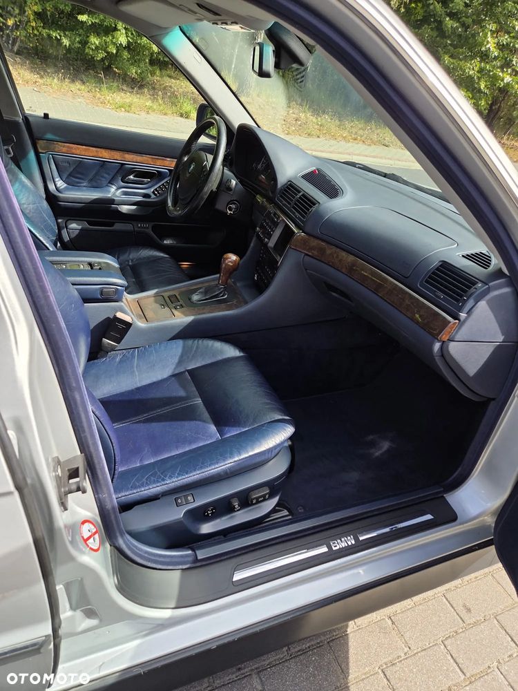 BMW Seria 7 740d - 13