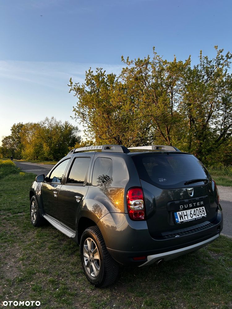 Dacia Duster 1.6 SCe Laureate S&S - 4