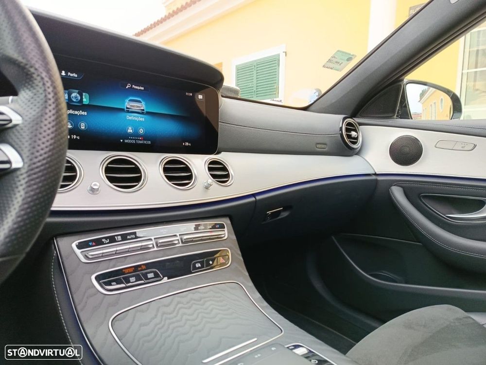 Mercedes-Benz E 300 de AMG Line 4Matic - 21