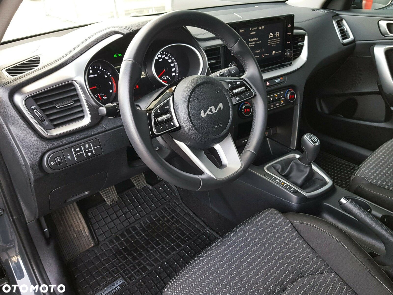 Kia Ceed 1.0 T-GDI M - 14