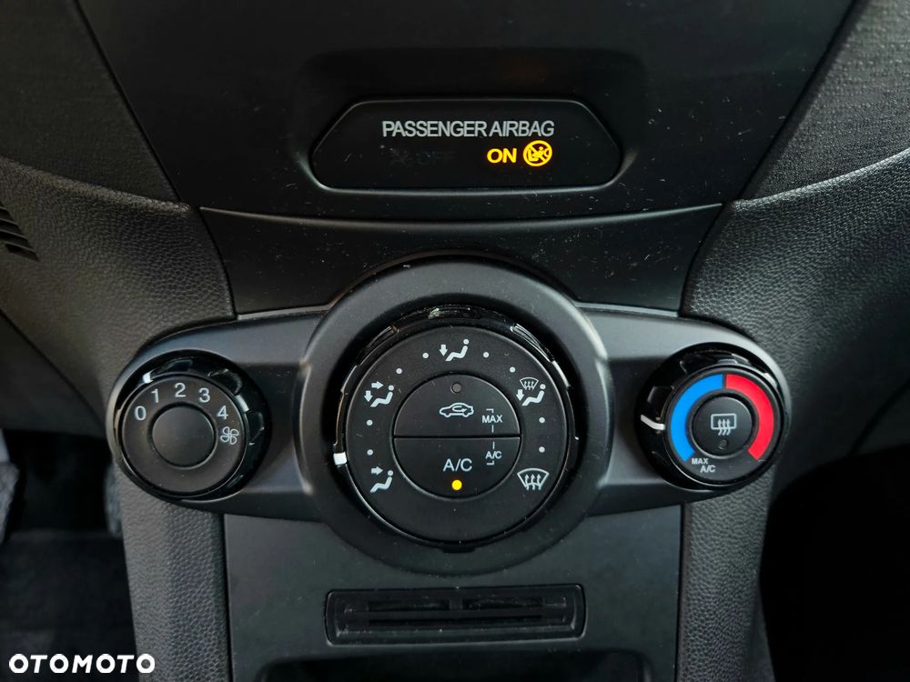 Ford Fiesta 1.25 Trend Edition - 8