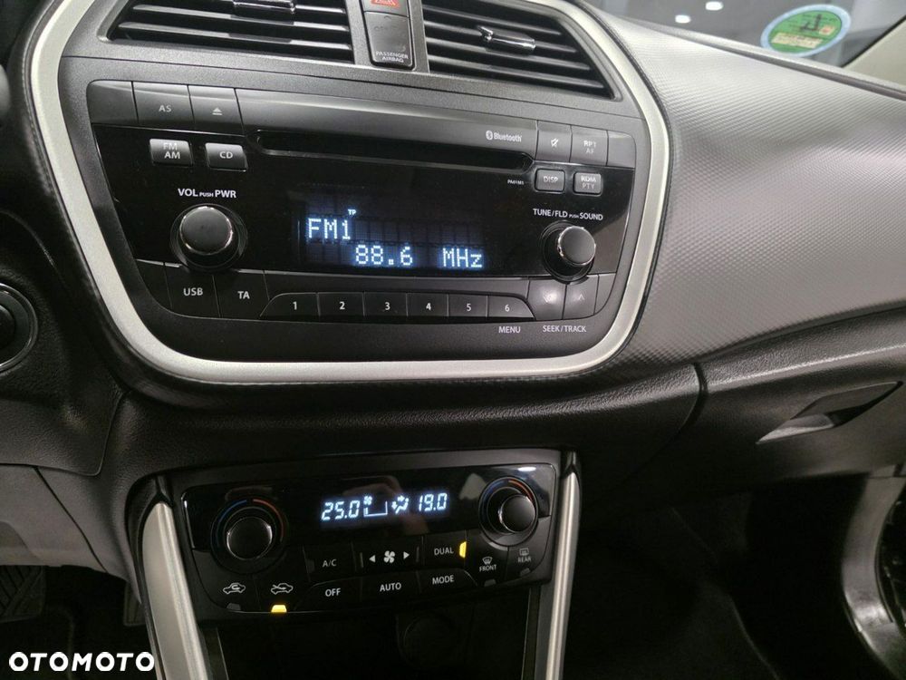 Suzuki SX4 S-Cross 1.6 VVT 4x4 Comfort+ - 24