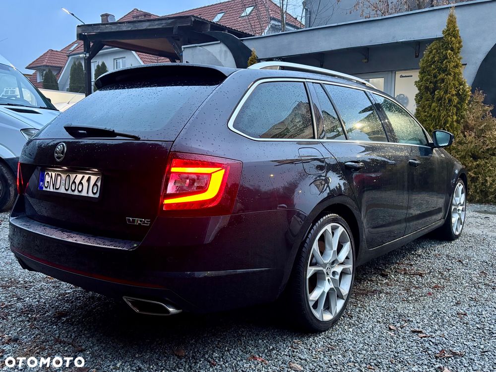 Skoda Octavia 2.0 TSI RS - 8