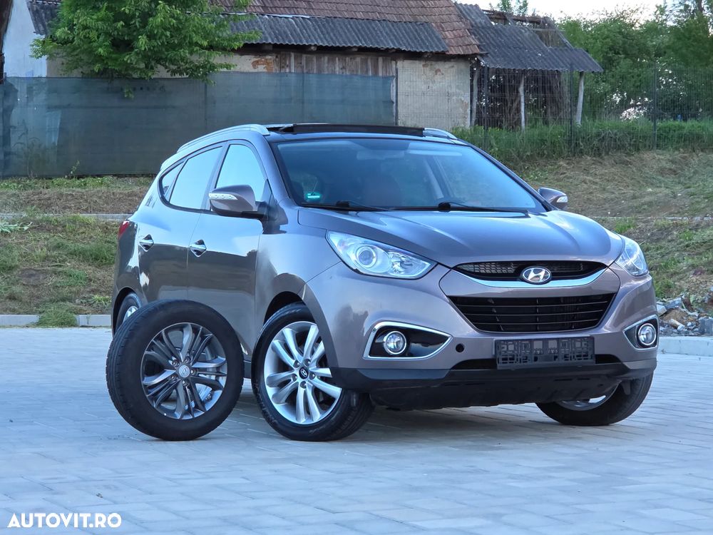 Hyundai ix35 2.0 CRDI 4WD Premium - 2